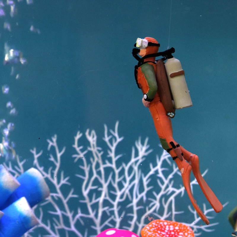 Aquarium Diver Decoration Floa - Aquarium Fish Games のレビューと価格